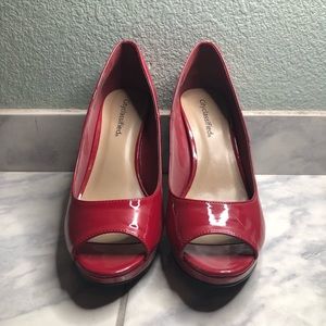 Red Pumps